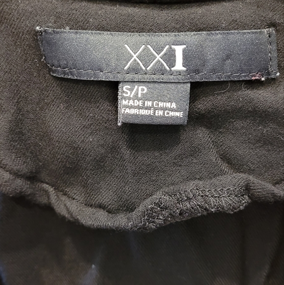 Layering Vest - Picture 3 of 3